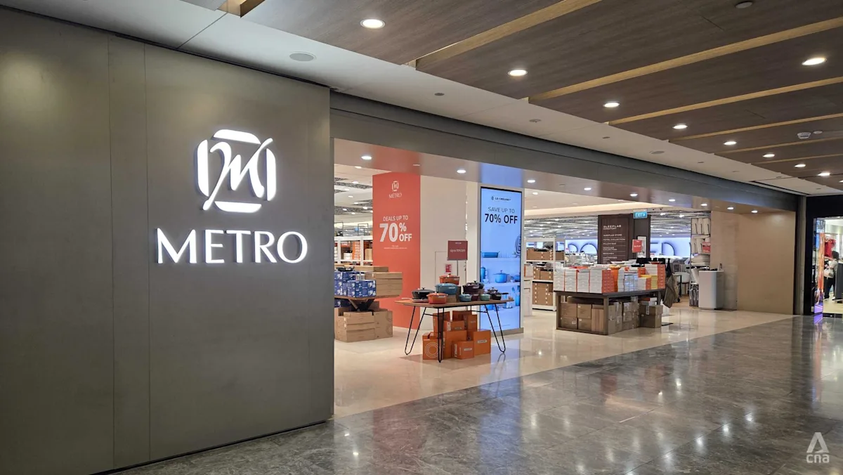 Ilustrasi penutupan department store Metro di mal Singapura dan perubahan tren anchor tenant
