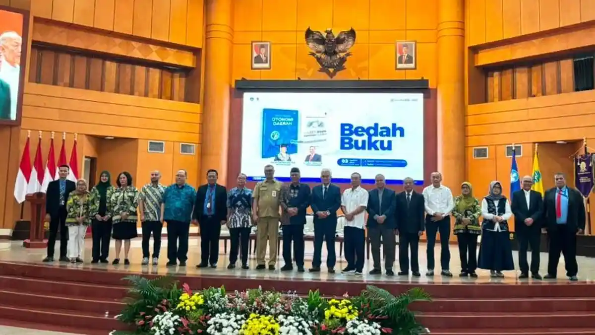Kegiatan Bedah Buku 2026 di Universitas Terbuka Convention Center