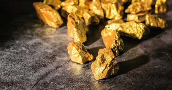 Ilustrasi kerja sama World Gold Council dan Artisanal Gold Council untuk formalisasi pasokan emas