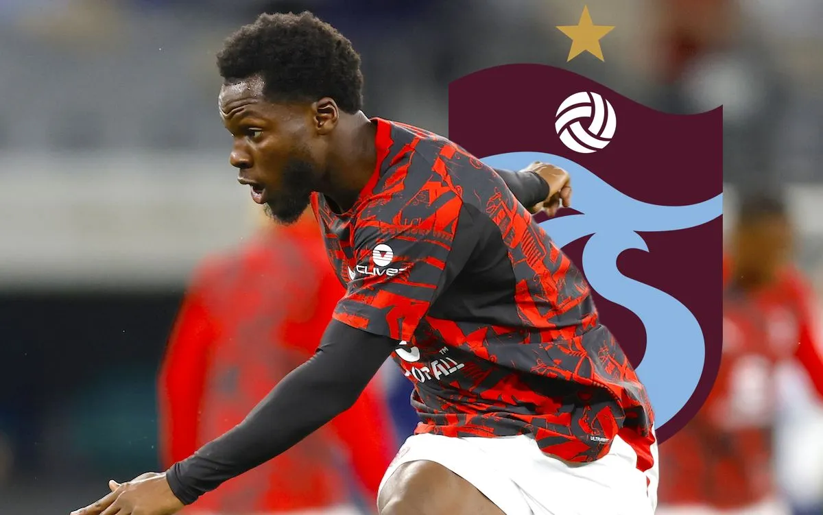 Gelandang AC Milan Yunus Musah dalam sesi latihan pramusim