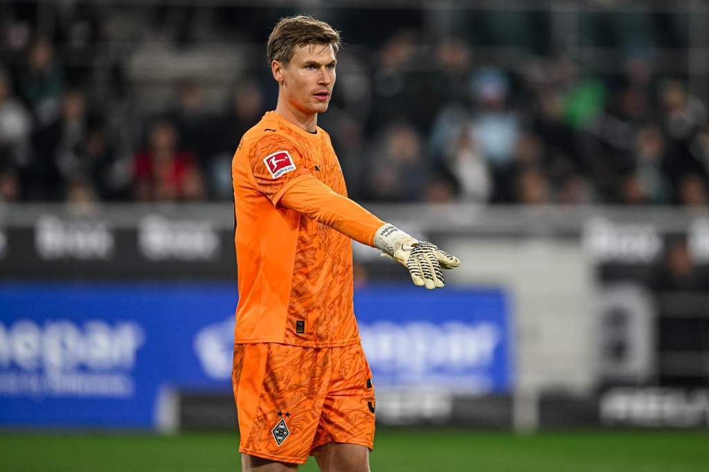 Gladbach Tolak Isu Tawaran Newcastle United untuk Moritz Nicolas