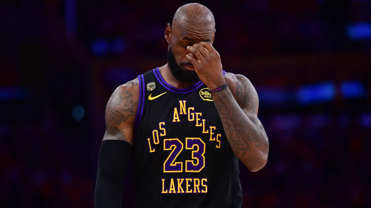 Pemain NBA Gabe Vincent saat membela Miami Heat di babak playoff