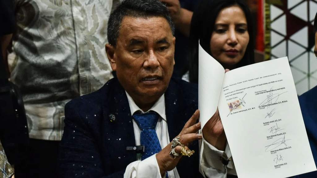 Hotman Paris diduga menghina profesi jurnalis saat konferensi pers di Kejaksaan Agung