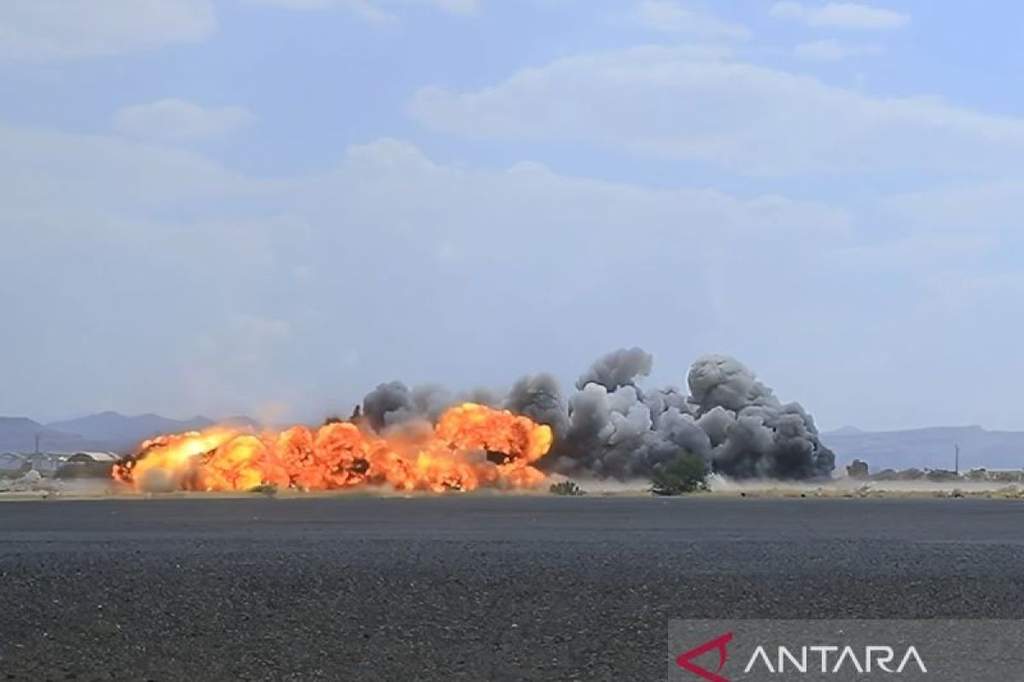 Kelompok Houthi sebut serangan ke Hodeidah eskalasi berbahaya di Yaman