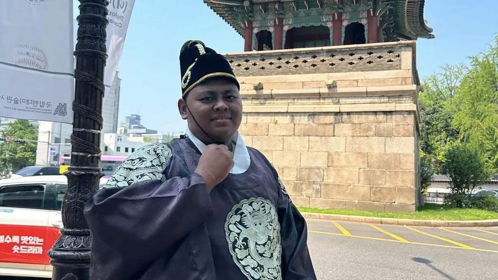 Ibu pemuda Madiun yang diduga kabur saat tur wisata ke Korea Selatan ditagih ganti rugi