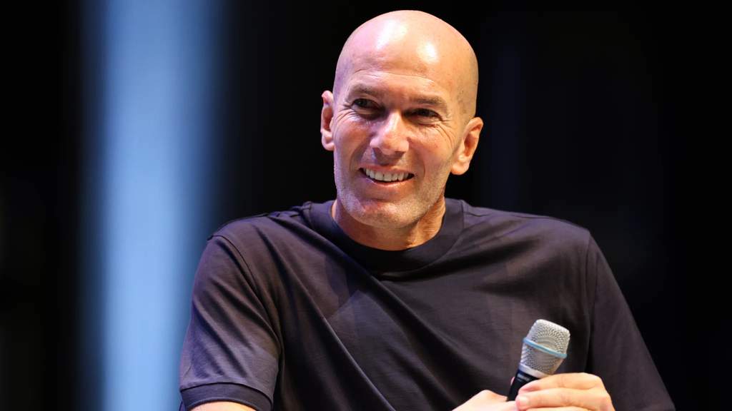 Tantangan Baru Zinédine Zidane, Reuni dengan Media dan Timnas Prancis