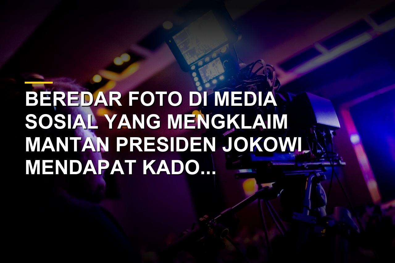 Ilustrasi Cek Fakta hoaks foto Jokowi dapat kado ijazah asli saat ulang tahun ke-65