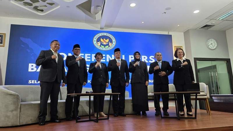 Ilustrasi pelantikan lima pejabat baru BGN dan program makan bergizi gratis untuk anak sekolah