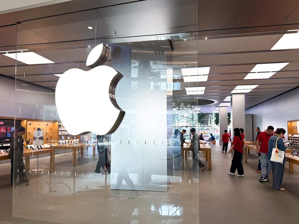 Ilustrasi program leasing iPhone terbaru dari Apple untuk konsumen