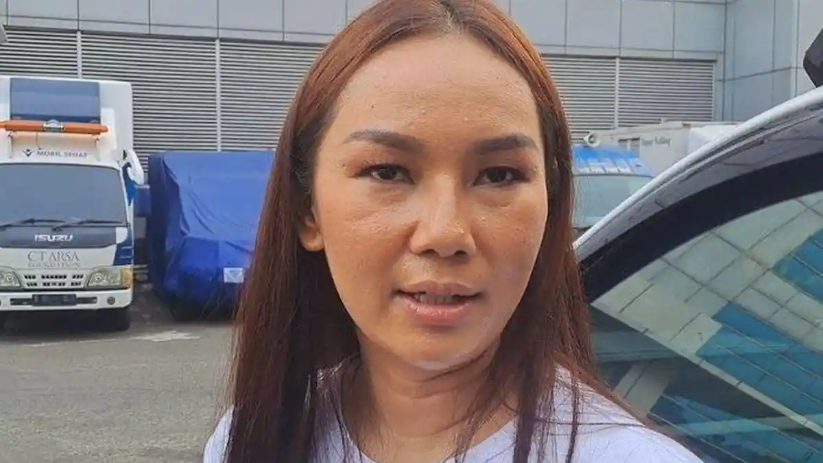 Kalina Ocktaranny menuntut permintaan maaf dari Emma Fauziah terkait perseteruan di Instagram