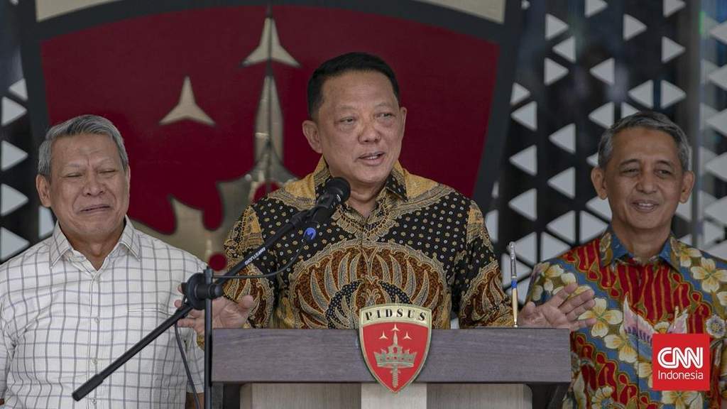 Gedung Kejaksaan Agung RI dan Ditjen Imigrasi terkait kasus hukum Febrie Adriansyah