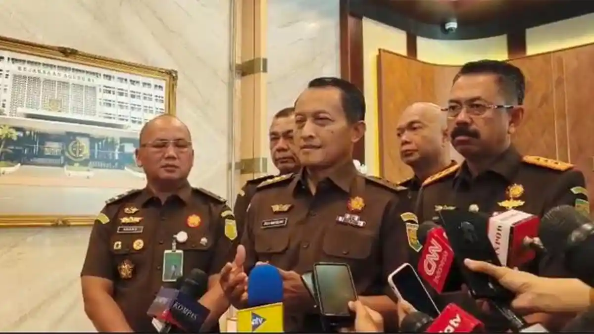 Gedung Kejaksaan Agung Jakarta menyangkut rencana penjemputan paksa Febrie Adriansyah