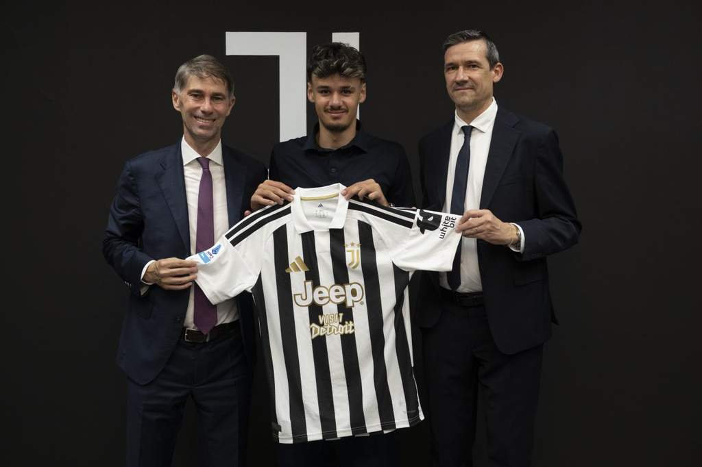 Juventus Resmi Rekrut Remaja Eropa, Alajbegovic Digaet