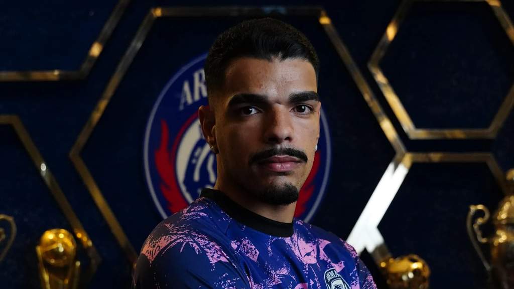 Pemain baru Arema FC Marcos Vinicius yang resmi direkrut untuk kompetisi Super League