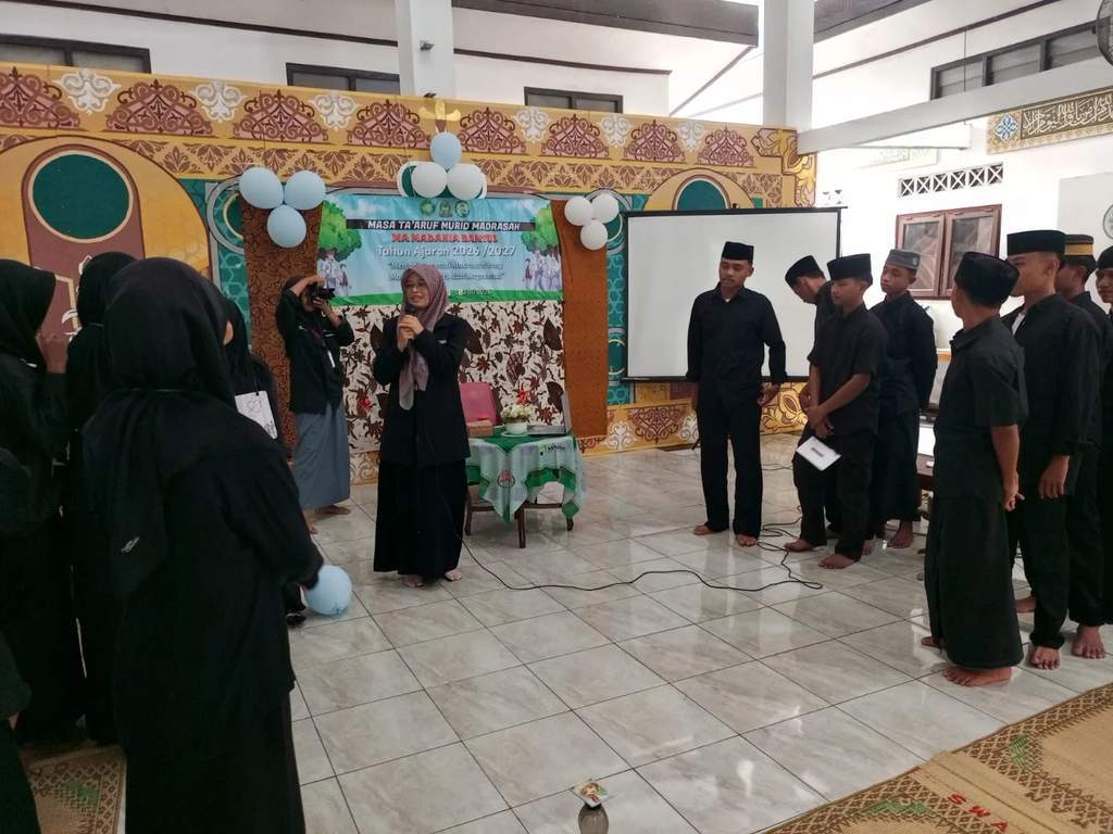 Siswa baru MA Madania Bantul mengikuti kegiatan MATAMUDA