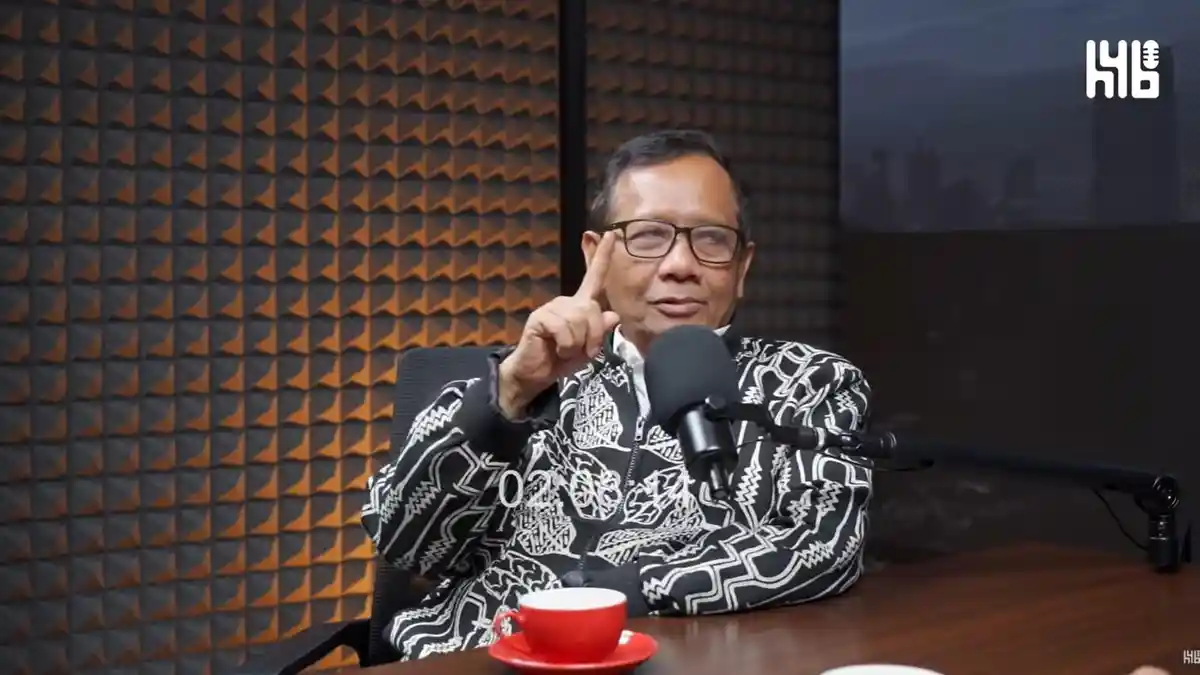 Mahfud MD memberikan pernyataan terkait pengananganan kasus korupsi Febrie Adriansyah oleh KPK