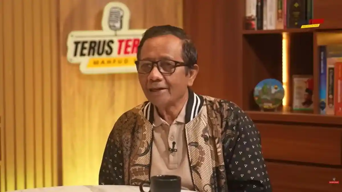 Mahfud MD: Kasus Ijazah Palsu Gugur jika Jokowi Tak Hadir Sidang