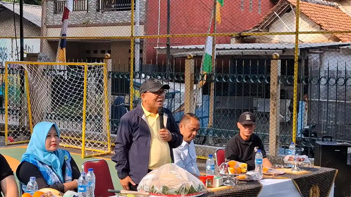Peresmian Lapangan Olahraga Serbaguna RW 09 Menteng oleh Wakil Ketua DPRD DKI Basri Baco