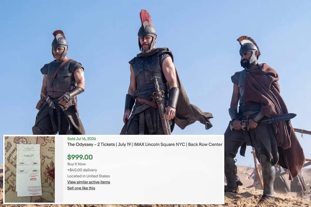 Suasana antrean dan layar lebar IMAX 70 mm untuk pemutaran film The Odyssey
