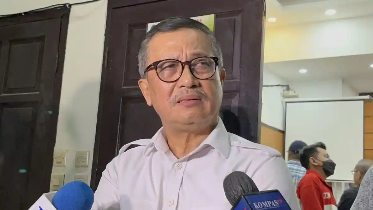 Sidang Dokter Tifa, Oegroseno Pertanyakan Dokumen Pembanding Ijazah