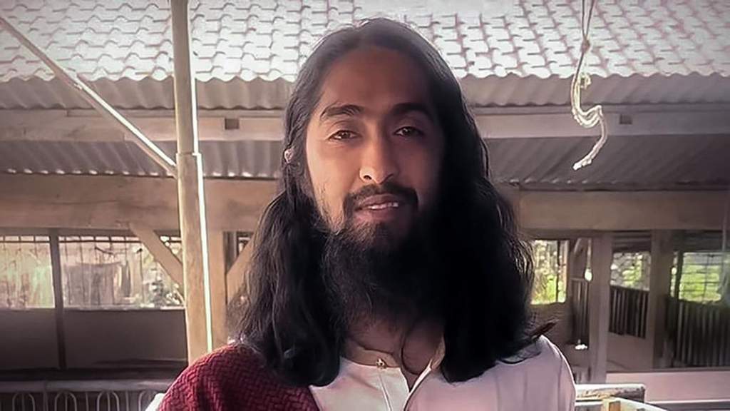 Pedagang ternak asal Kota Batu bernama Bang Faiq yang viral karena disebut mirip Yesus