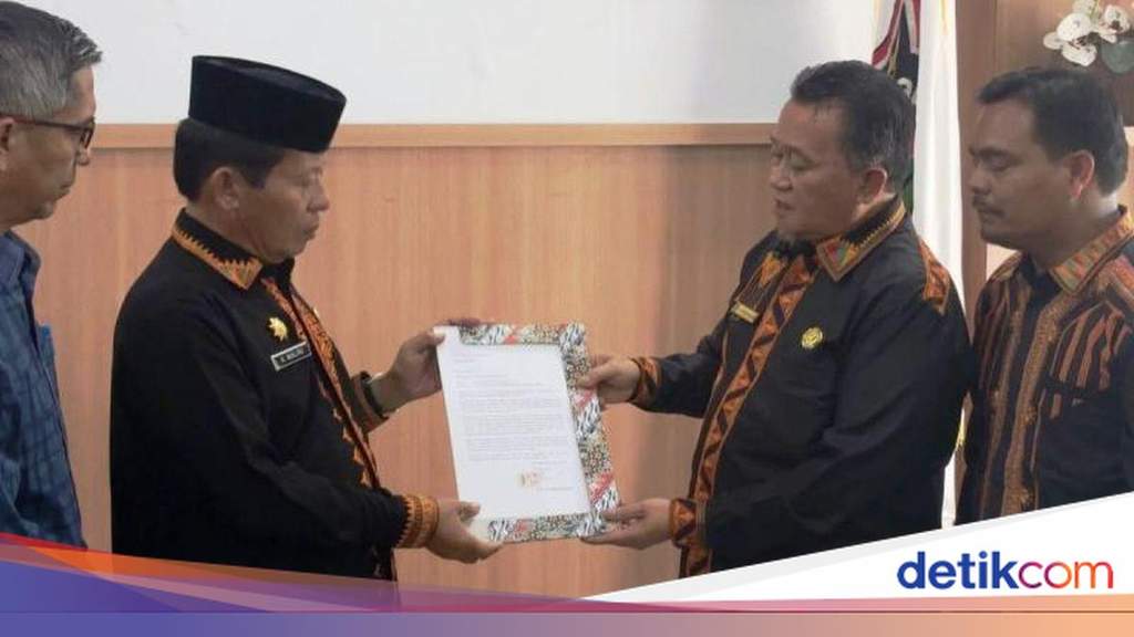 Asisten I Setdakab Gayo Lues Nevirizal resmi mengundurkan diri usai aksi flexing anaknya viral