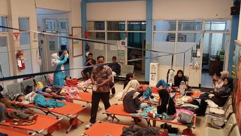 Pelajar di Garut korban dugaan keracunan program Makan Bergizi Gratis