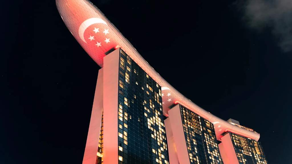 Pemandangan kamar hotel di Singapura yang siap menyambut liburan panjang National Day SG61