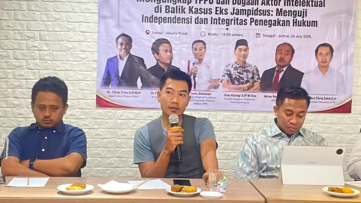 Ilustrasi diskusi publik kasus hukum eks Jampidsus dan aktor intelektual korupsi