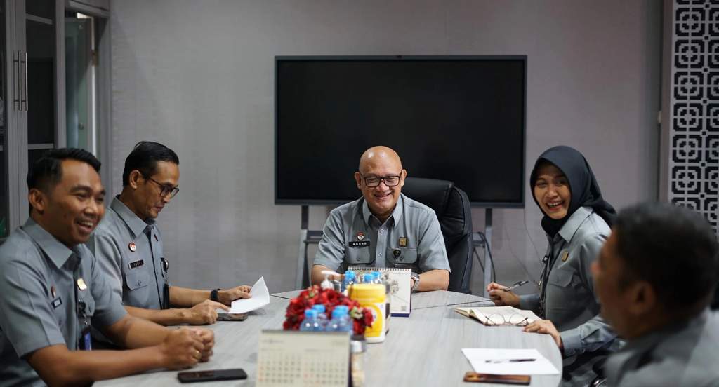 Rapat koordinasi internal Kanwil Kemenkum DIY yang dipimpin Agung Rektono Seto
