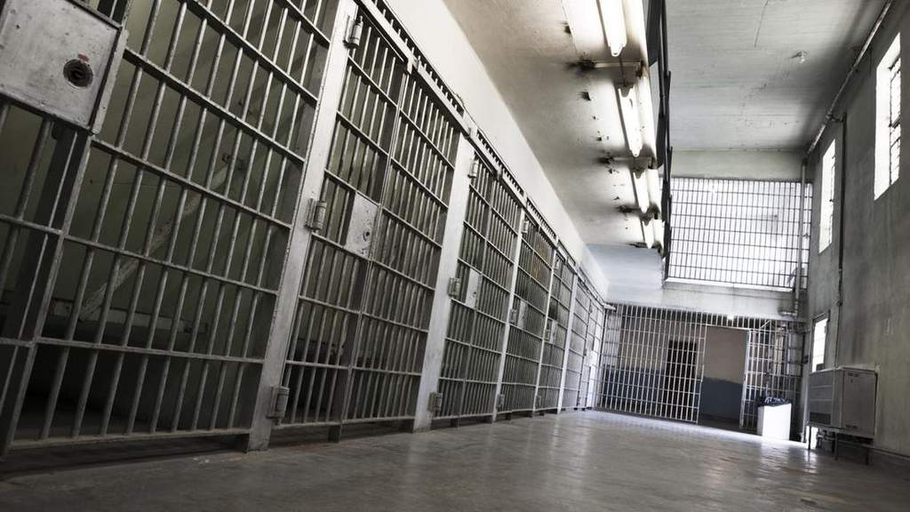 Polisi Makassar menahan terduga pelaku pencabulan terhadap puluhan anak SD