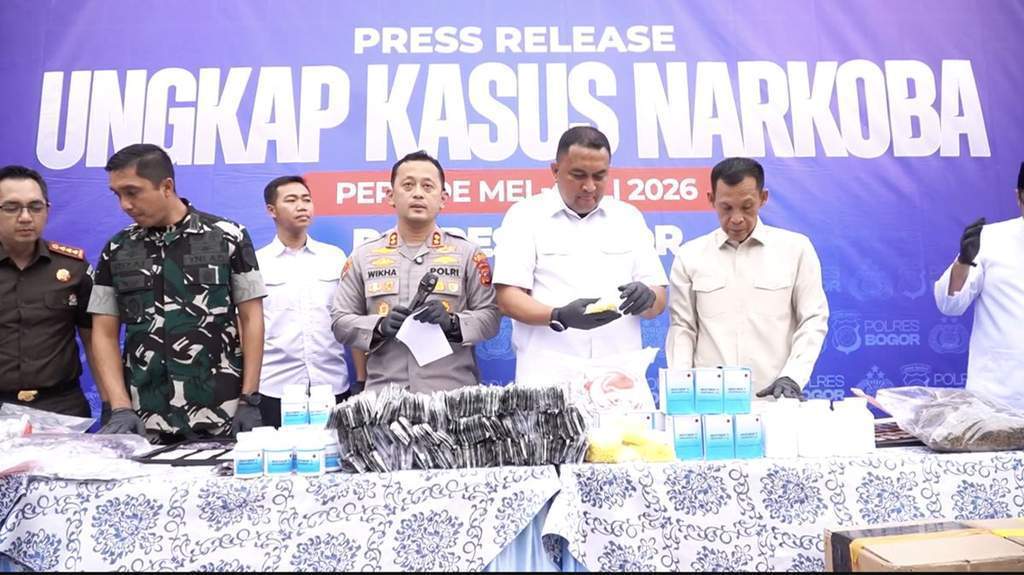 Polres Bogor sita jutaan obat keras dan ungkap peredaran narkoba pod getar