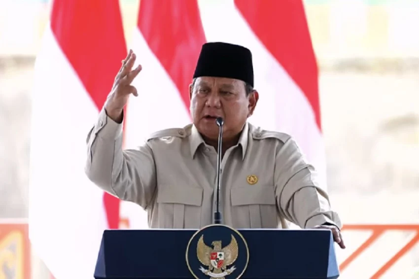 Presiden Prabowo Subianto menunjuk Asep Nana Mulyana dan Kuntadi untuk jabatan baru di Kejagung