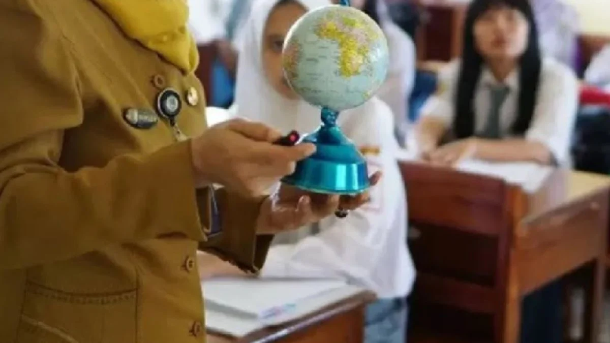 Ilustrasi program Gema Jabar dan kondisi krisis guru di Jawa Barat