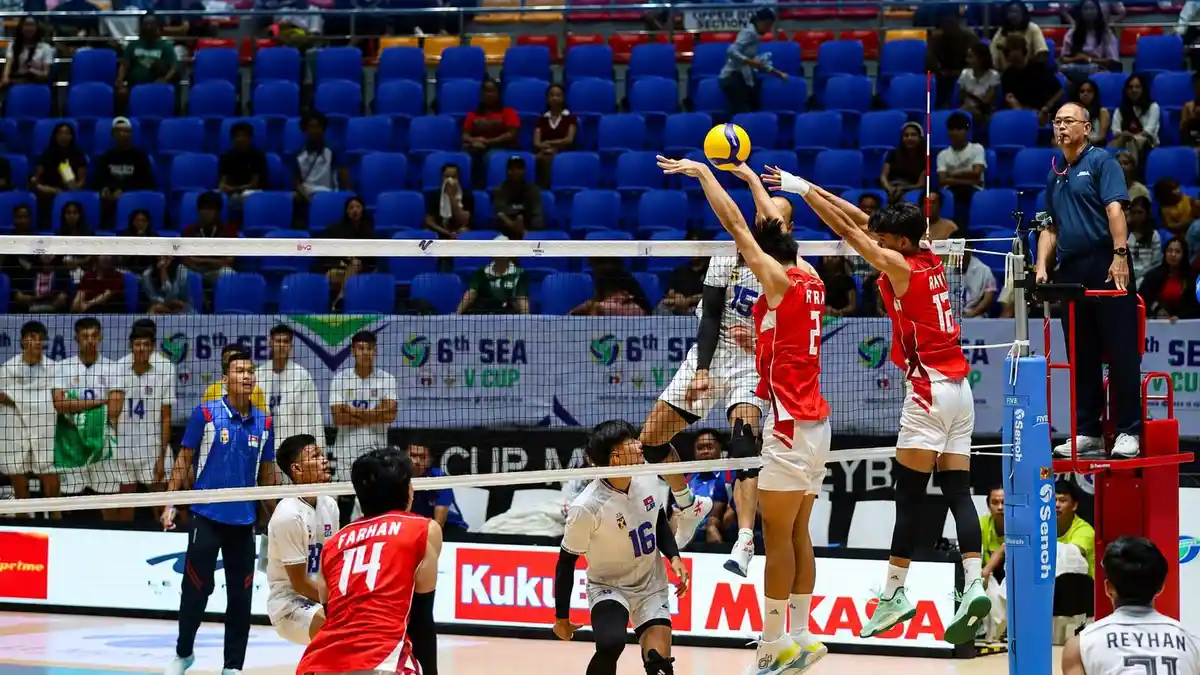 Timnas Voli Putra Indonesia bertanding melawan Kamboja pada SEA V Cup 2026 di Jakarta