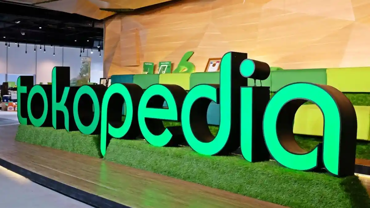 Ilustrasi pemutusan hubungan kerja atau PHK massal karyawan e-commerce Tokopedia