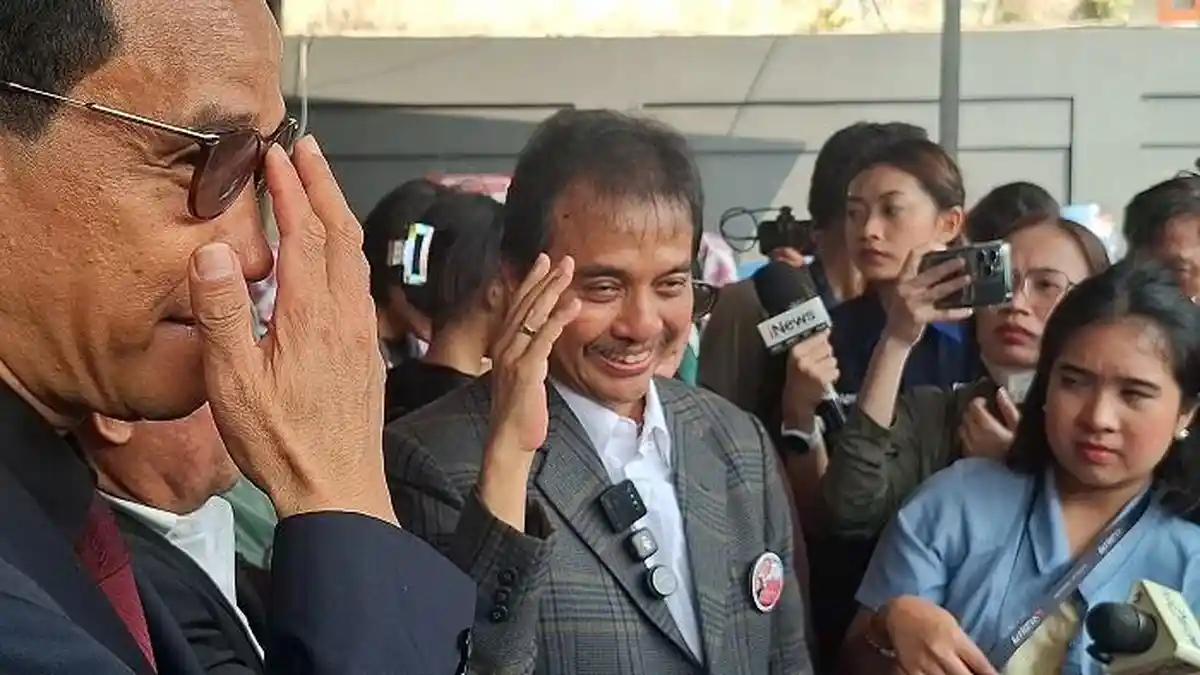 Roy Suryo saat memberikan keterangan usai sidang praperadilan di PN Jakarta Selatan