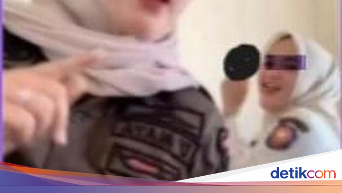 Tiga anggota Satpol PP Bireuen dijatuhi sanksi setelah video joget acungkan jari tengah viral