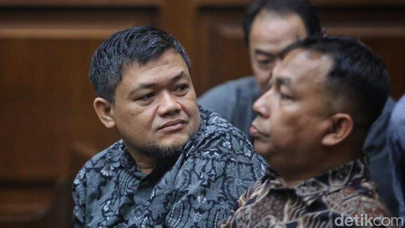 Suasana sidang kasus suap Bea Cukai dengan pengakuan amplop tebal dari saksi Budiman Bayu Prasojo