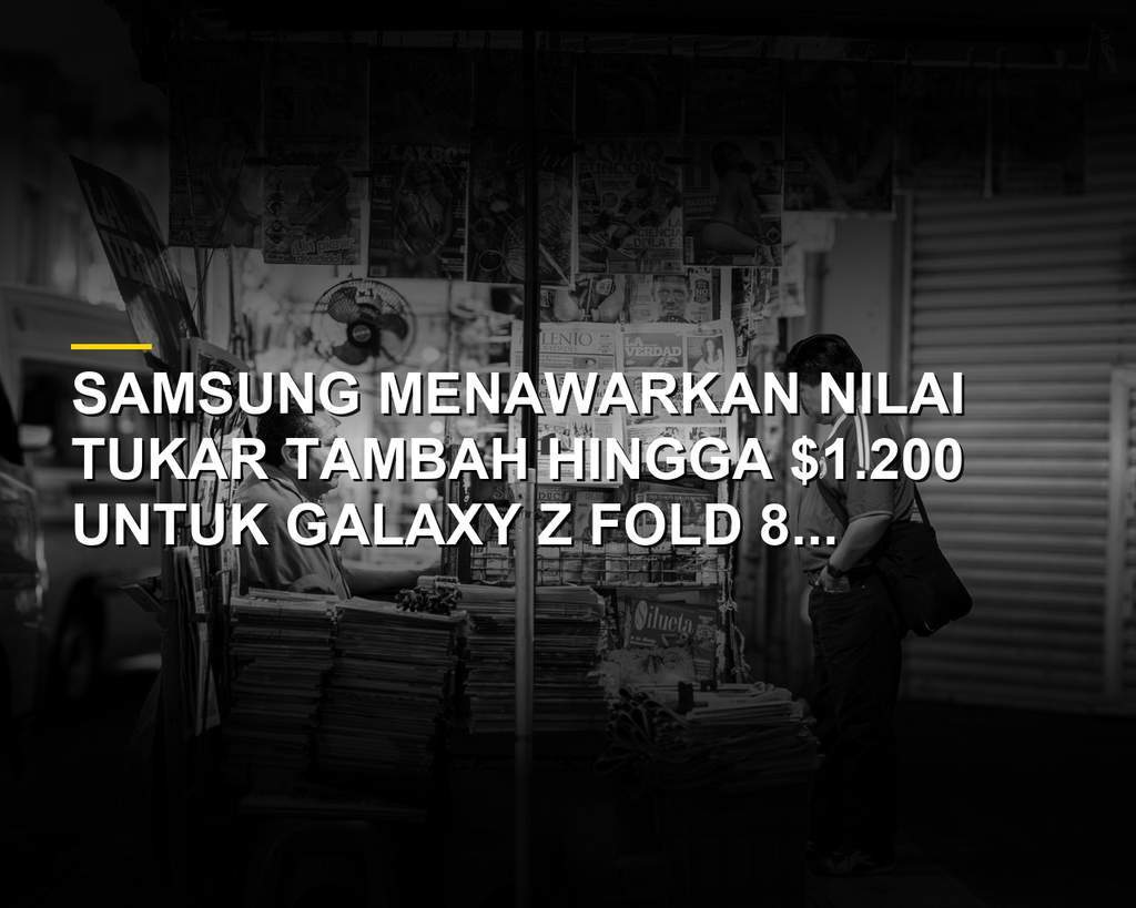 Tampilan depan Galaxy Z Fold 8 dan Fold 8 Ultra dengan layar terbuka