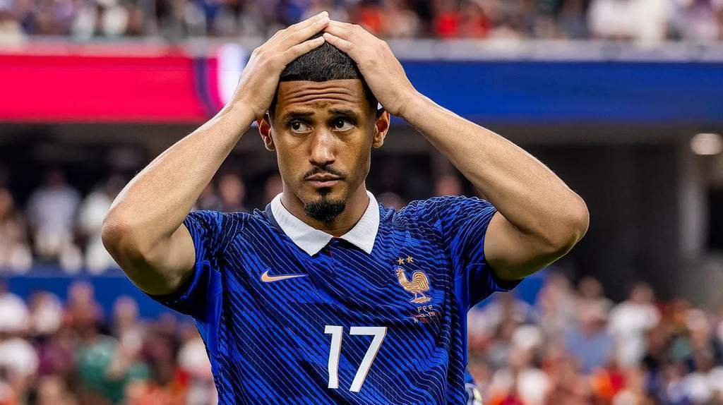 Bek Arsenal William Saliba mengalami cedera punggung parah dan harus absen lama