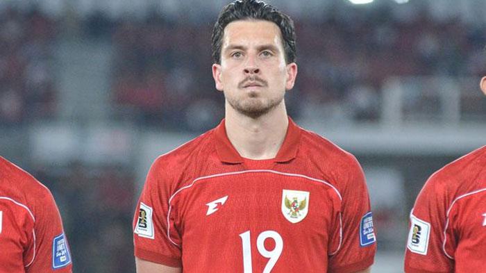 Thom Haye saat menjalani sesi latihan bersama Timnas Indonesia jelang Piala AFF 2026