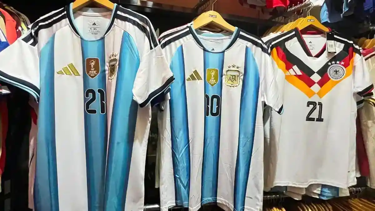 Lionel Messi bersiap memimpin Argentina melawan Spanyol di final Piala Dunia 2026