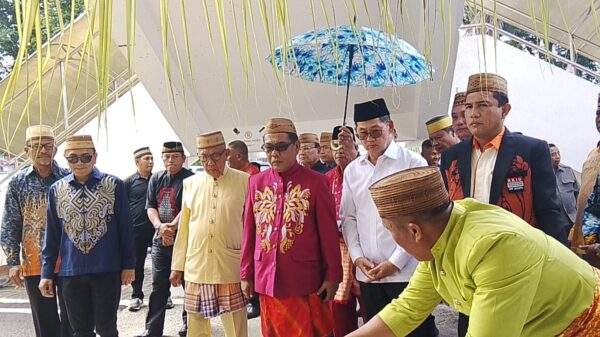 Wali Kota Bitung Hengky Honandar menghadiri pelantikan pengurus DPC KKIG Kota Bitung periode 2026-2030