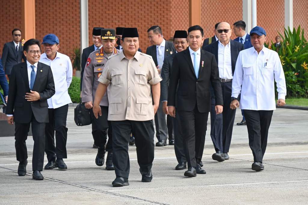 Wapres Gibran melepas keberangkatan Presiden Prabowo Subianto ke Filipina